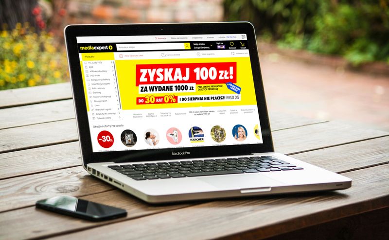 Sprawdź dostępność produktów w Media Expert