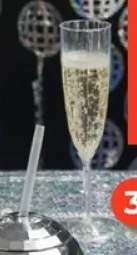 kieliszki do szampana