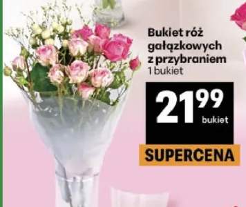 Bukiet róż gałązkowych z przybraniem