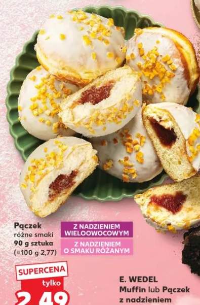 Pączek z nadzieniem o smaku różanym