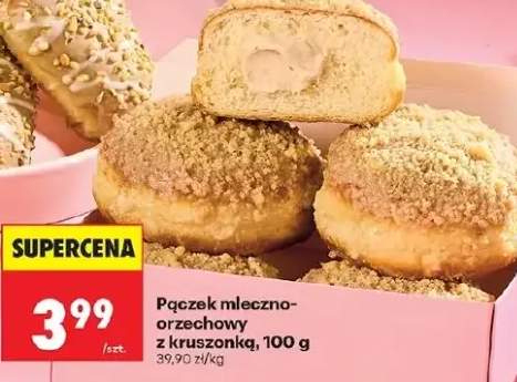 Pączek mleczno-orzechowy z kruszonką