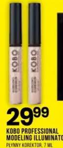 Modeling Illuminator płynny korektor