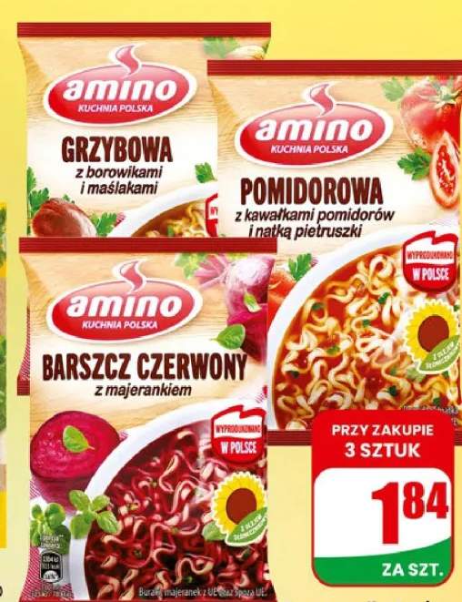 Zupa nudle Pomidorowa z kawałkami pomidorów i natką pietruszki