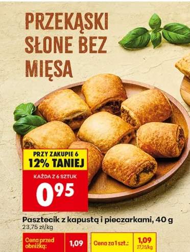 Pasztecik z kapustą i pieczarkami