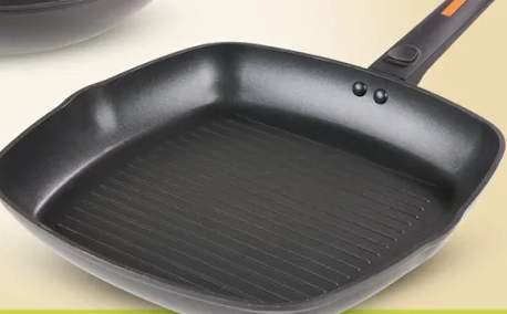 Patelnia 26 cm, patelnia grillowa 28 cm, wok 28 cm lub garnek 20 cm