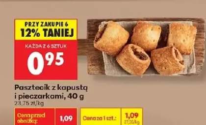 Pasztecik z kapustą i pieczarkami