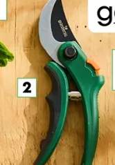 Sekator do cięcia suchych gałęzi kowaделkowy