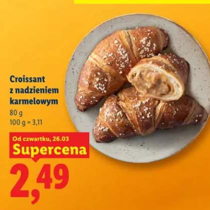 Croissant z nadzieniem karmelowym