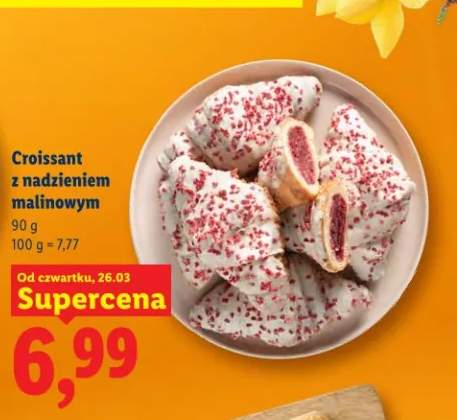 Croissant z nadzieniem malinowym
