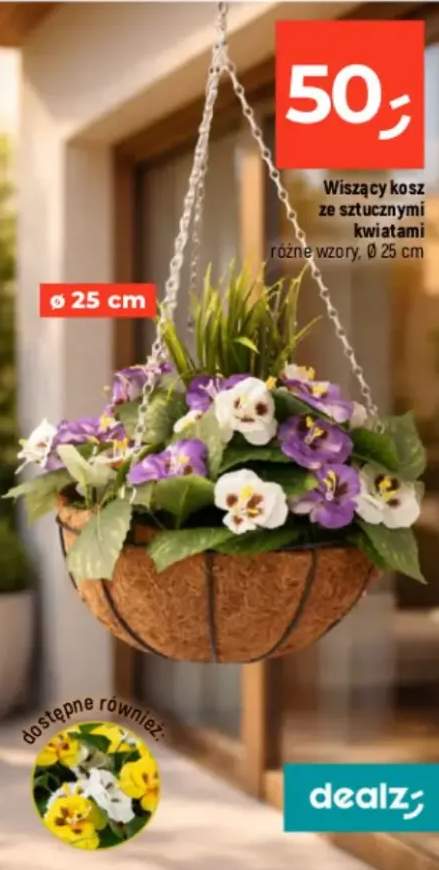 Wiszący kosz ze sztucznymi kwiatami różne wzory