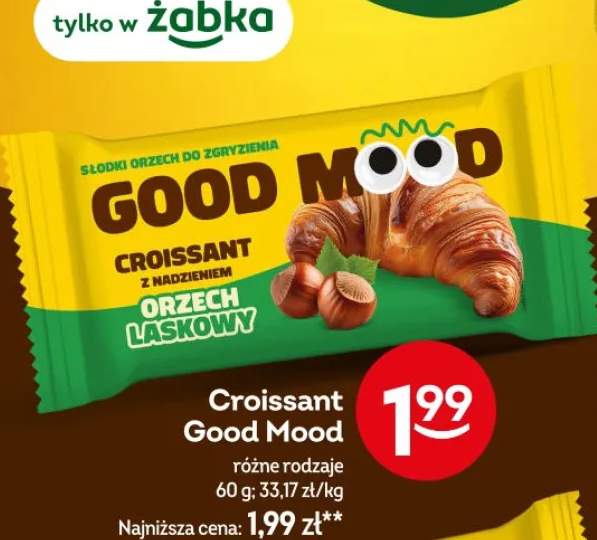 Croissant z nadzieniem orzech laskowy