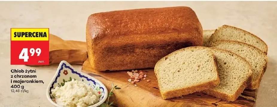 Chleb żytni z chrzanem i majerankiem