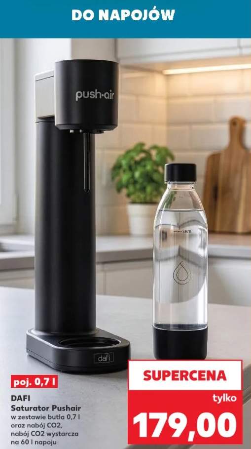 Saturator do napojów w zestawie z butelką 0,7l oraz nabój CO2