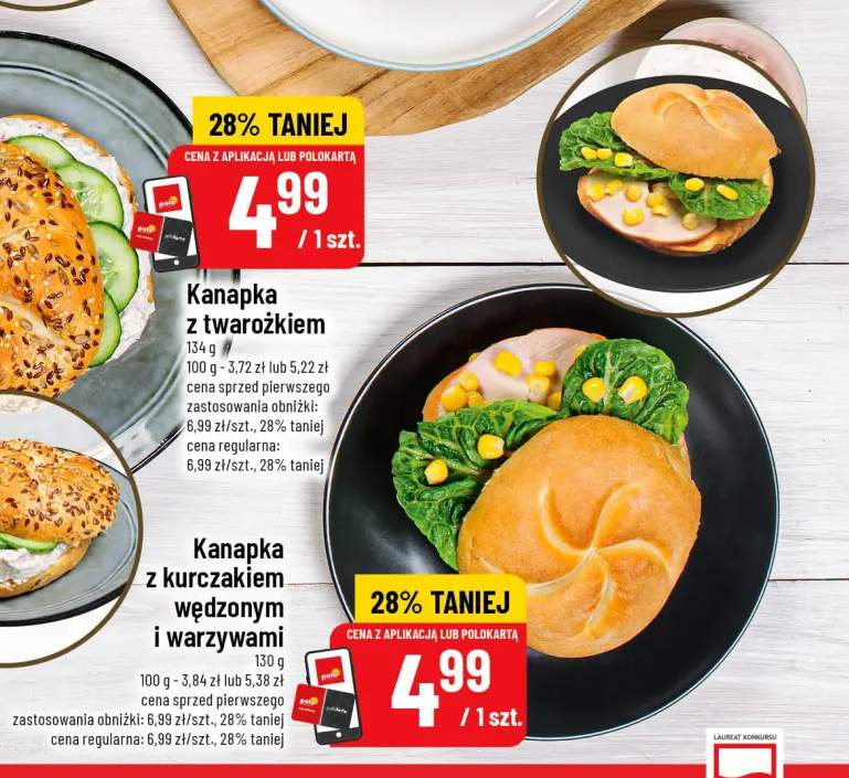 Kanapka z kurczakiem wędzonym i warzywami