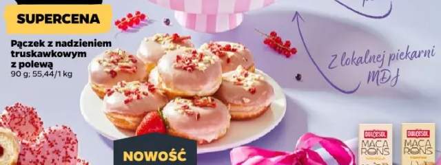 Pączek z nadzieniem truskawkowym z polewą