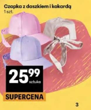 Czapka z daszkiem i kokardą
