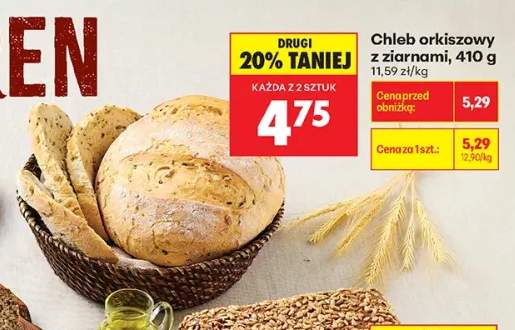 Chleb orkiszowy z ziarnami