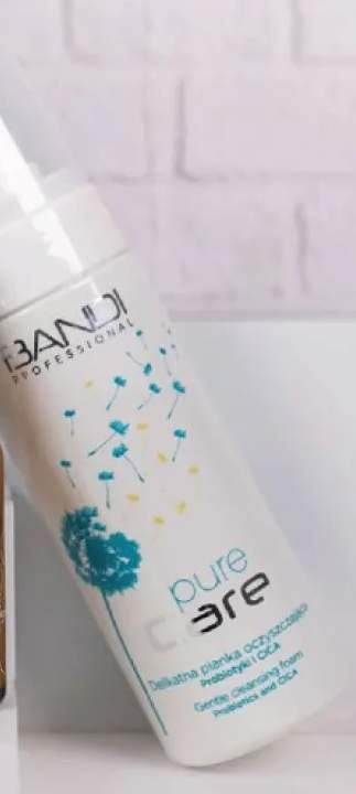 Delikatna pianka oczyszczająca Probiotyki i CICA Bandi Professional Pure Care