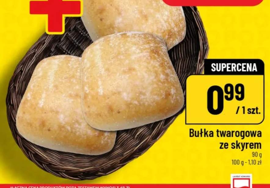 Bułka twarogowa ze skyrem