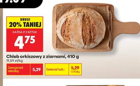 Chleb orkiszowy z ziarnami