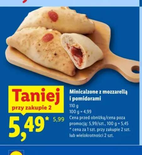 Minicalzone z mozzarellą i pomidorami