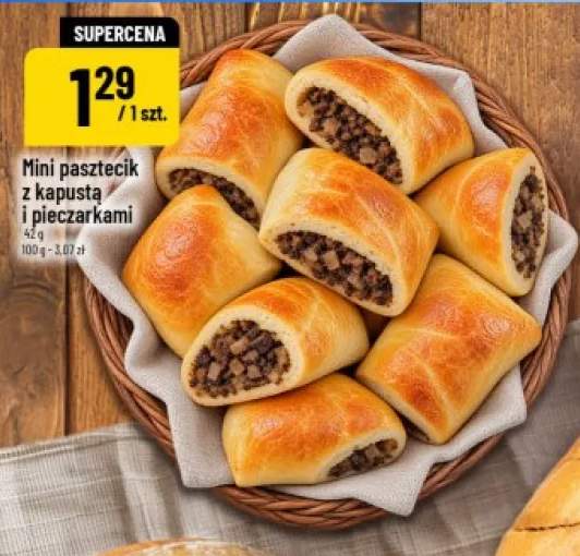 Mini pasztecik z kapustą i pieczarkami